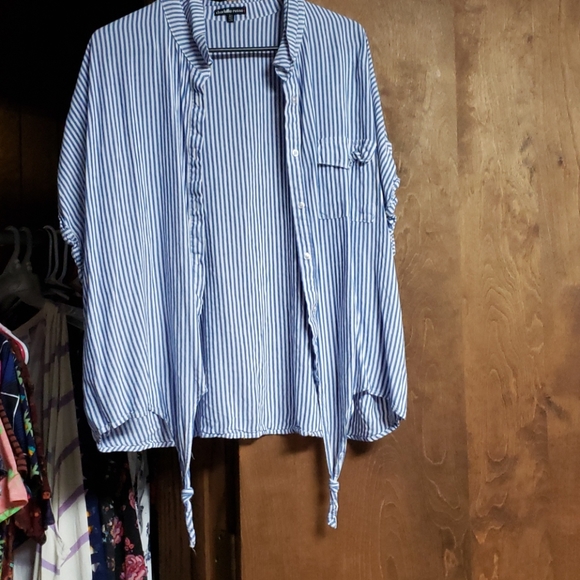 Charlotte Russe Tops - Charlotte Russe Striped Button Up Top